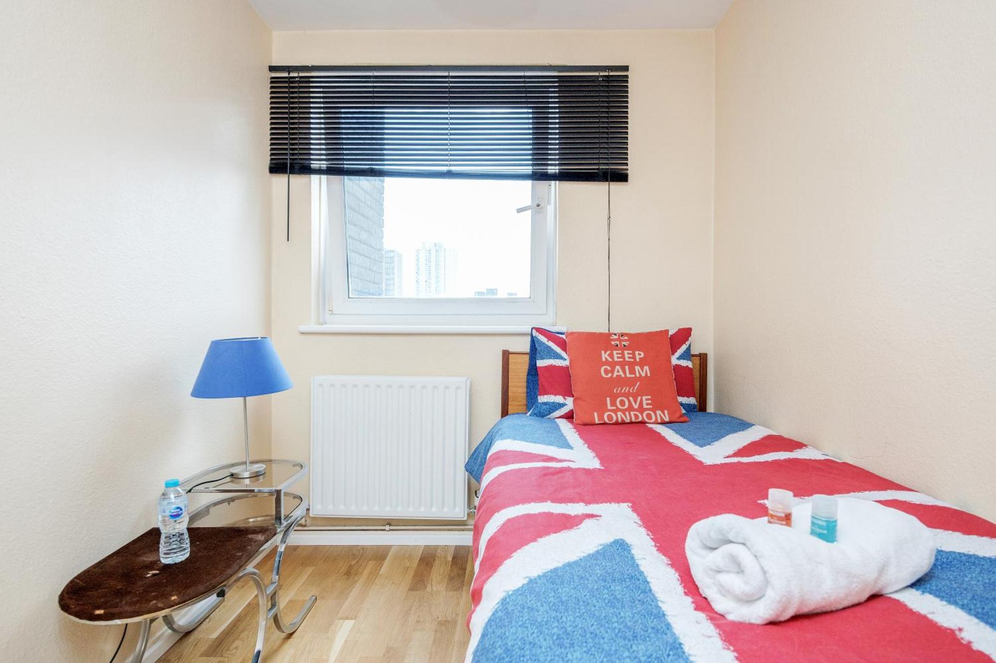 4-Bedroom Flat Near Bigben,Parliament & London Eye Екстериор снимка